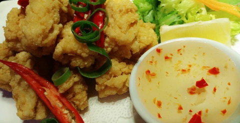 Two Seats Thai - Sunshine Coast Guide 0