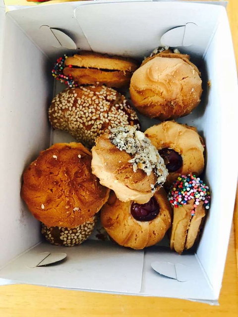 Achillion Cakes - Preston - Sunshine Coast Guide 0