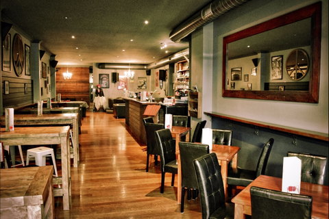 Bottlerocket Bar And Cafe - Sunshine Coast Guide 2