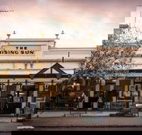 The Rising Sun Hotel Auburn - Sunshine Coast Guide