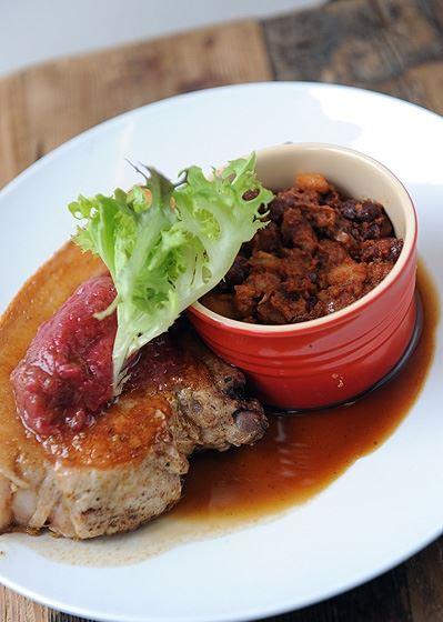 No.4 Robe - Sunshine Coast Guide 15