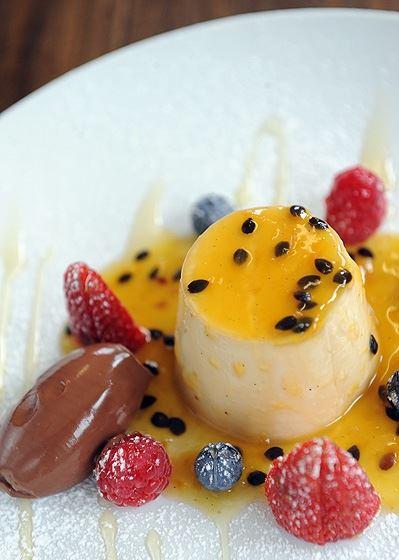 No.4 Robe - Sunshine Coast Guide 16