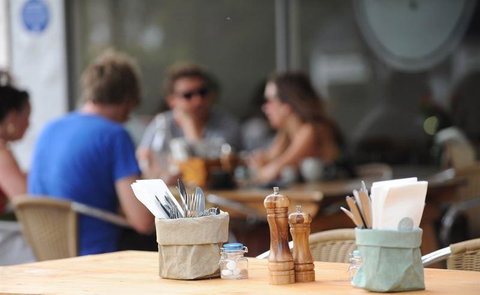 No.4 Robe - Sunshine Coast Guide 21