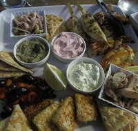 Metro Oyster Bar - Sunshine Coast Guide