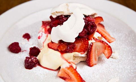 Avalon Katoomba - Sunshine Coast Guide 9
