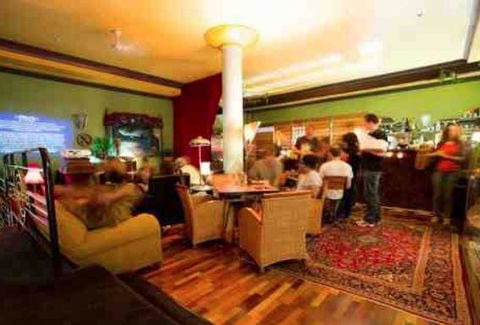 Avalon Katoomba - Sunshine Coast Guide 16