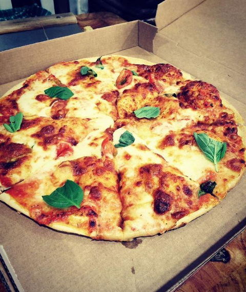 Harriman's Pizza Pasta And Grill - Sunshine Coast Guide 0