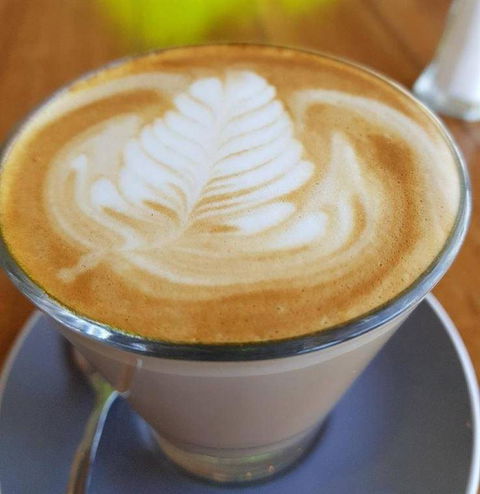 Anchor Buoy Cafe & Bar - Sunshine Coast Guide 8