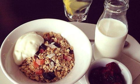 Zest Cafe - Sunshine Coast Guide 10
