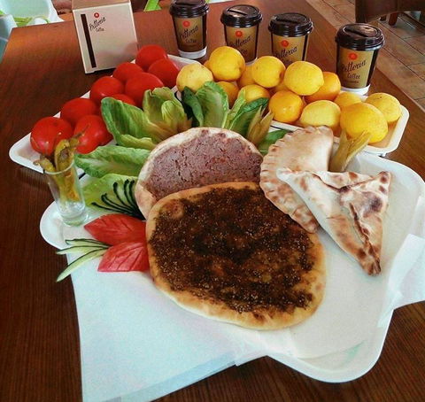 Arz Lebanese Cuisine - Sunshine Coast Guide 2