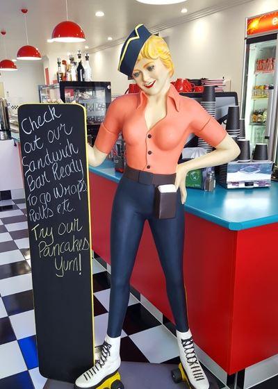 RJ's Rock N Roll Diner - Sunshine Coast Guide 7