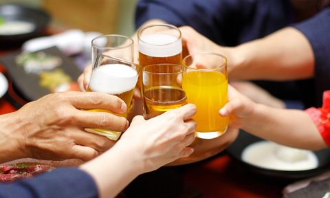 Airport Tavern - Sunshine Coast Guide 4