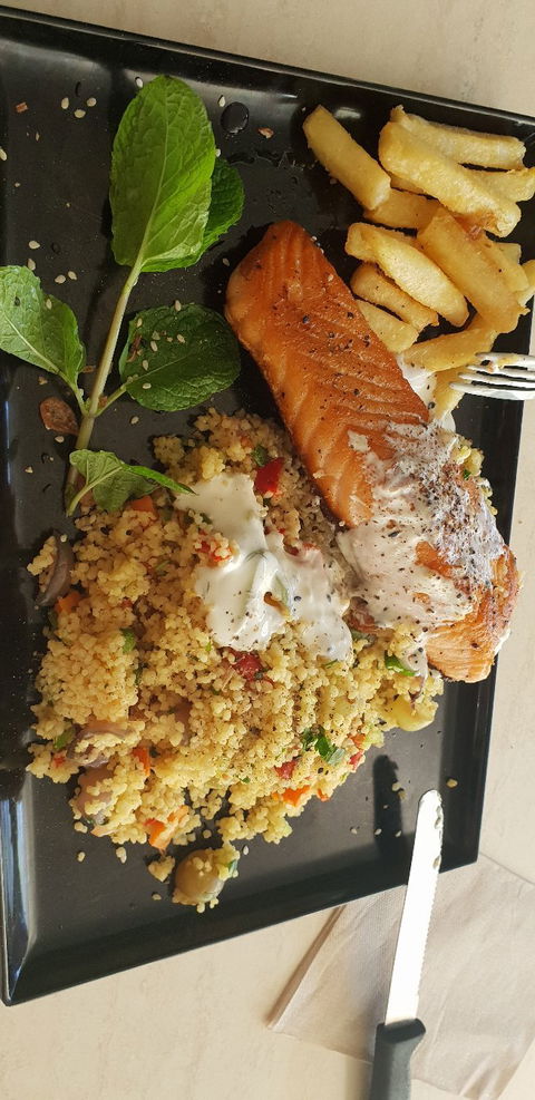 Agnes Water Tavern - Sunshine Coast Guide 2
