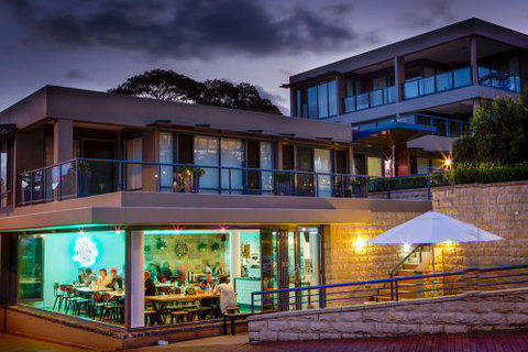 Penny Whistlers - Sunshine Coast Guide 4