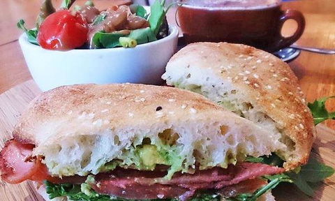Cormorant Bay Cafe - Sunshine Coast Guide 10