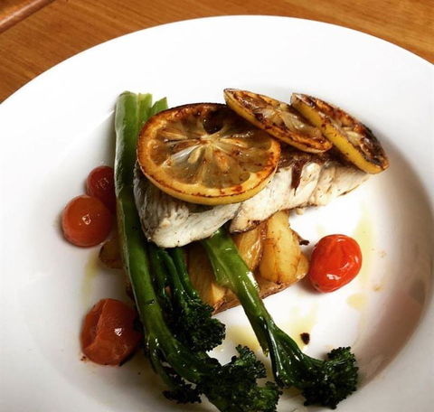 Cormorant Bay Cafe - Sunshine Coast Guide 14