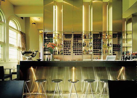 Albert Park Hotel - Sunshine Coast Guide 8
