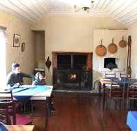 Glen Clyde House - Sunshine Coast Guide