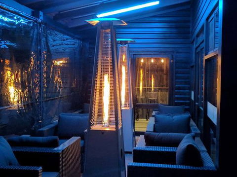 Yak On The York - Sunshine Coast Guide 0
