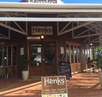 Henk's Cafe - Sunshine Coast Guide