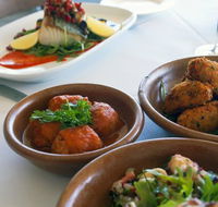 Hortas - Sunshine Coast Guide