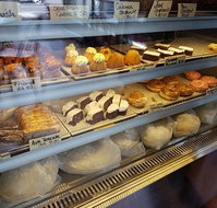 Leabrook Bakery - Sunshine Coast Guide