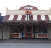Main Street Bakehouse - Sunshine Coast Guide