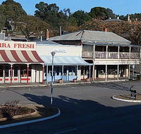 Burra Hotel - Sunshine Coast Guide