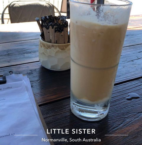 Little Sister - Sunshine Coast Guide 3