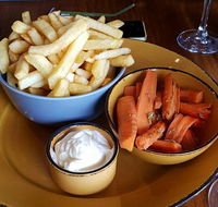 Mocandunda Cellar Door and Restaurant - Sunshine Coast Guide