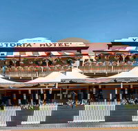 Victoria Hotel Bistro - Sunshine Coast Guide