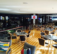 Club Burleigh - Sunshine Coast Guide