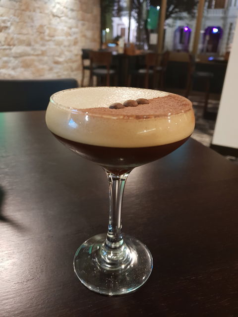 Zack's - Sunshine Coast Guide 4
