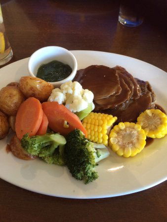 Shearers Arms Tavern - Sunshine Coast Guide 0