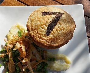 Sevenhill Hotel - Sunshine Coast Guide 0