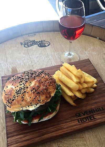 Sevenhill Hotel - Sunshine Coast Guide 19