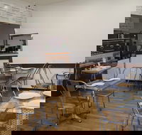 Orlando's Pizzeria - Sunshine Coast Guide