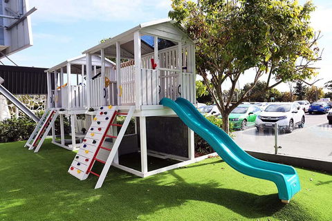 The Calamvale Hotel - Sunshine Coast Guide 9