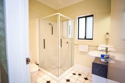 Darra Motel And Conference Centre - Sunshine Coast Guide 17