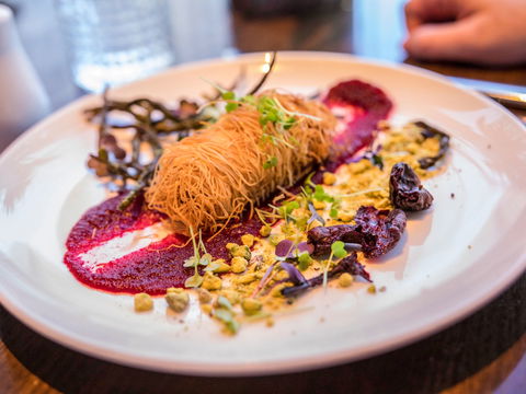 Novotel Canberra - Sunshine Coast Guide 10