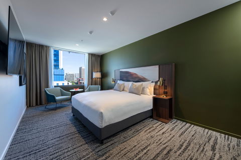 TRYP by Wyndham Pulteney Street - Sunshine Coast Guide 7