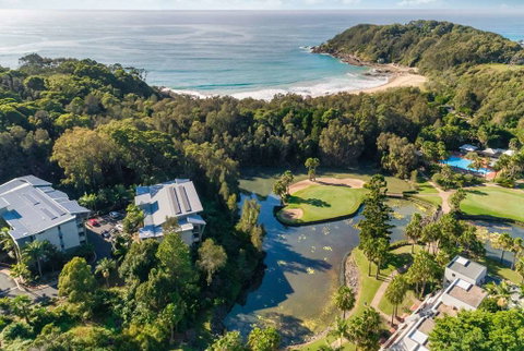 Club Wyndham Coffs Harbour-Trademark Col - Sunshine Coast Guide 3
