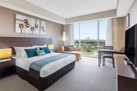 RACV Royal Pines Resort - Sunshine Coast Guide 1