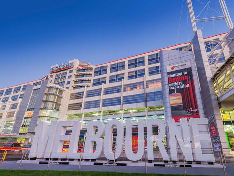 PARKROYAL Melbourne Airport - Sunshine Coast Guide 1