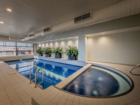 PARKROYAL Melbourne Airport - Sunshine Coast Guide 6