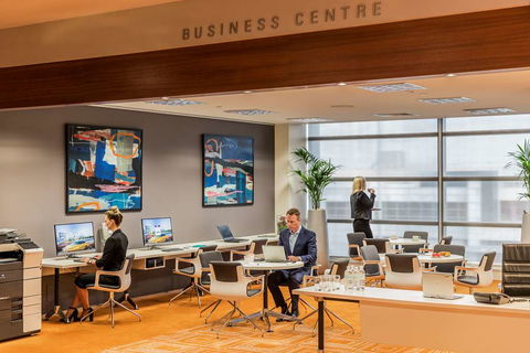 PARKROYAL Melbourne Airport - Sunshine Coast Guide 16