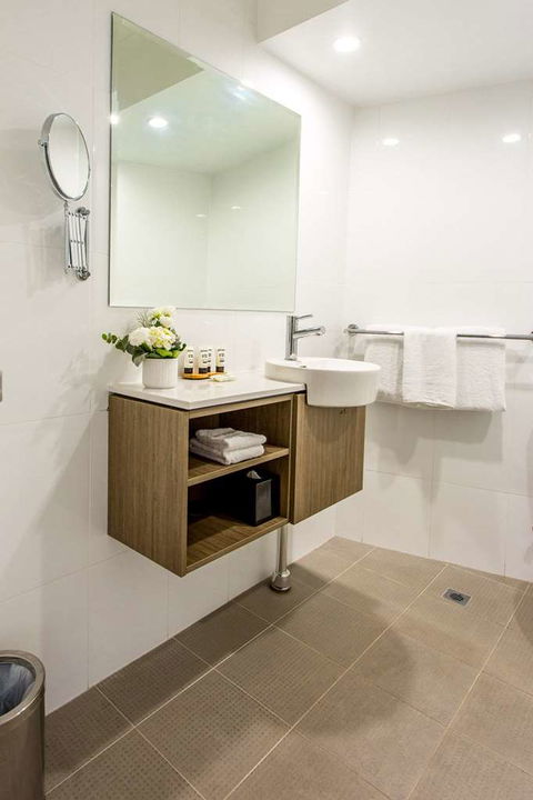 Pacific Hotel Brisbane - Sunshine Coast Guide 1