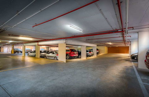 Best Western Plus Travel Inn Hotel - Sunshine Coast Guide 17