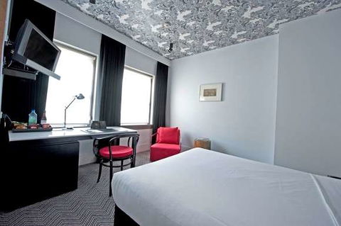 Peppers Gallery Hotel, Canberra - Sunshine Coast Guide 9