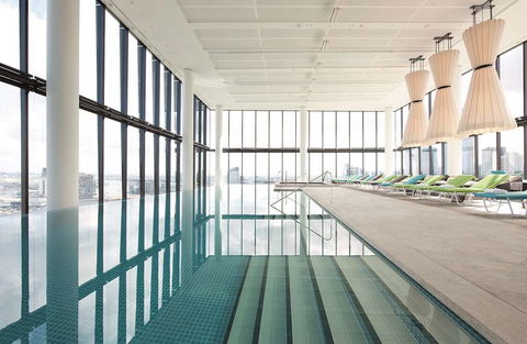 Crown Metropol Melbourne - Sunshine Coast Guide 9